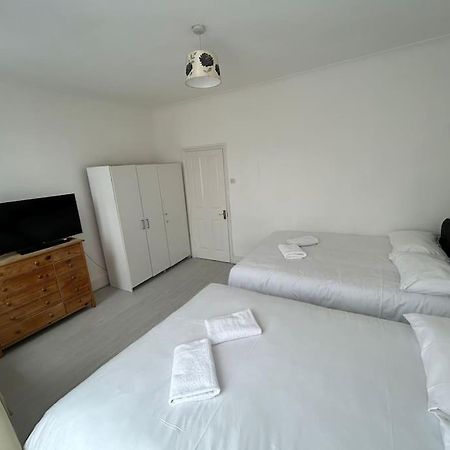 East London 2 Bedroom Flat Dış mekan fotoğraf